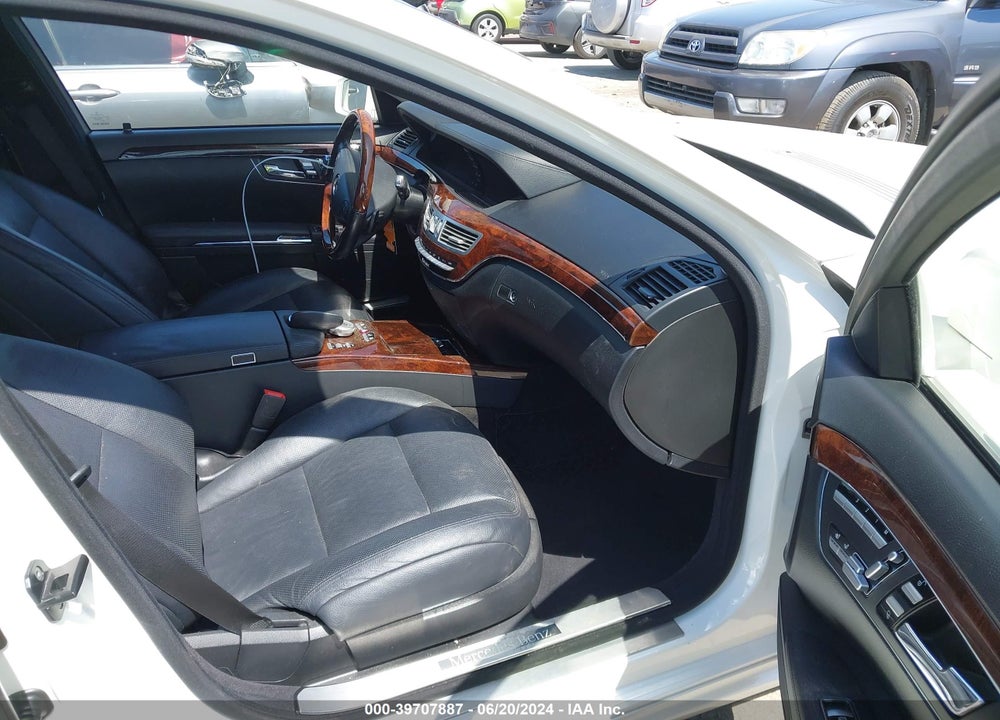 2013 MERCEDES-BENZ S 550 4MATIC VIN: WDDNG9EB3DA499138