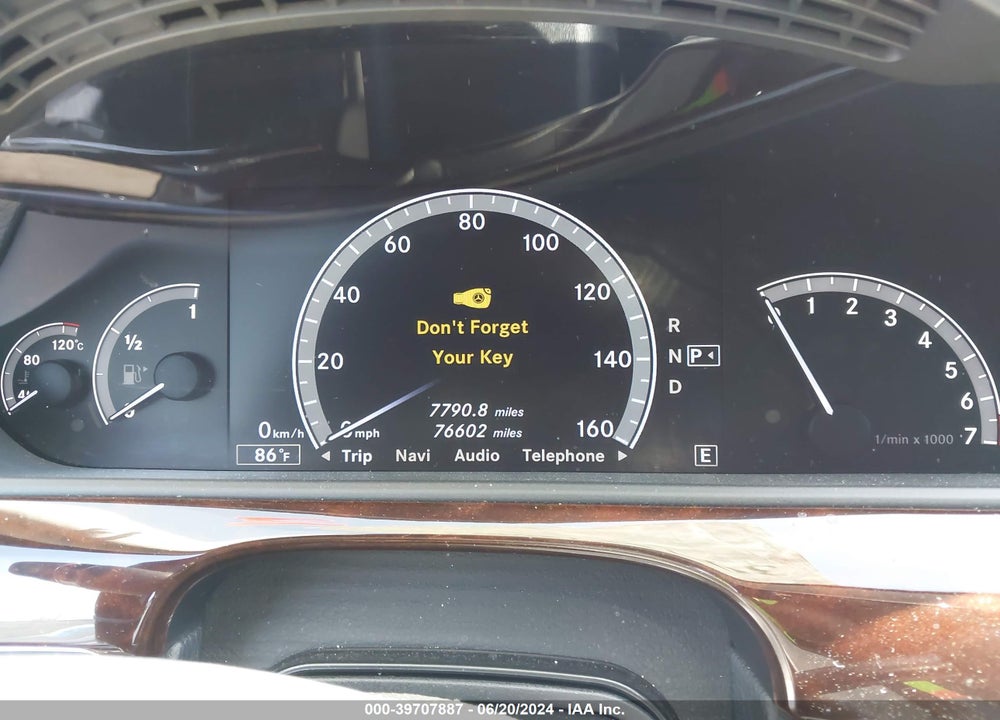 2013 MERCEDES-BENZ S 550 4MATIC VIN: WDDNG9EB3DA499138
