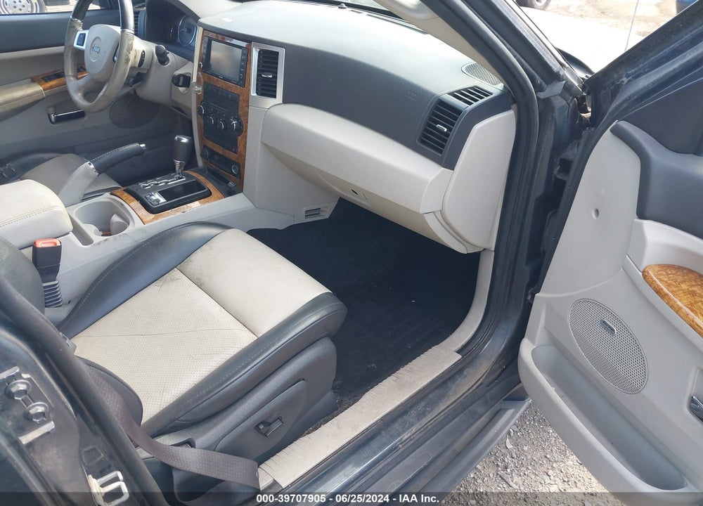 2008 JEEP GRAND CHEROKEE LIMITED VIN: 1J8HR58N18C150725