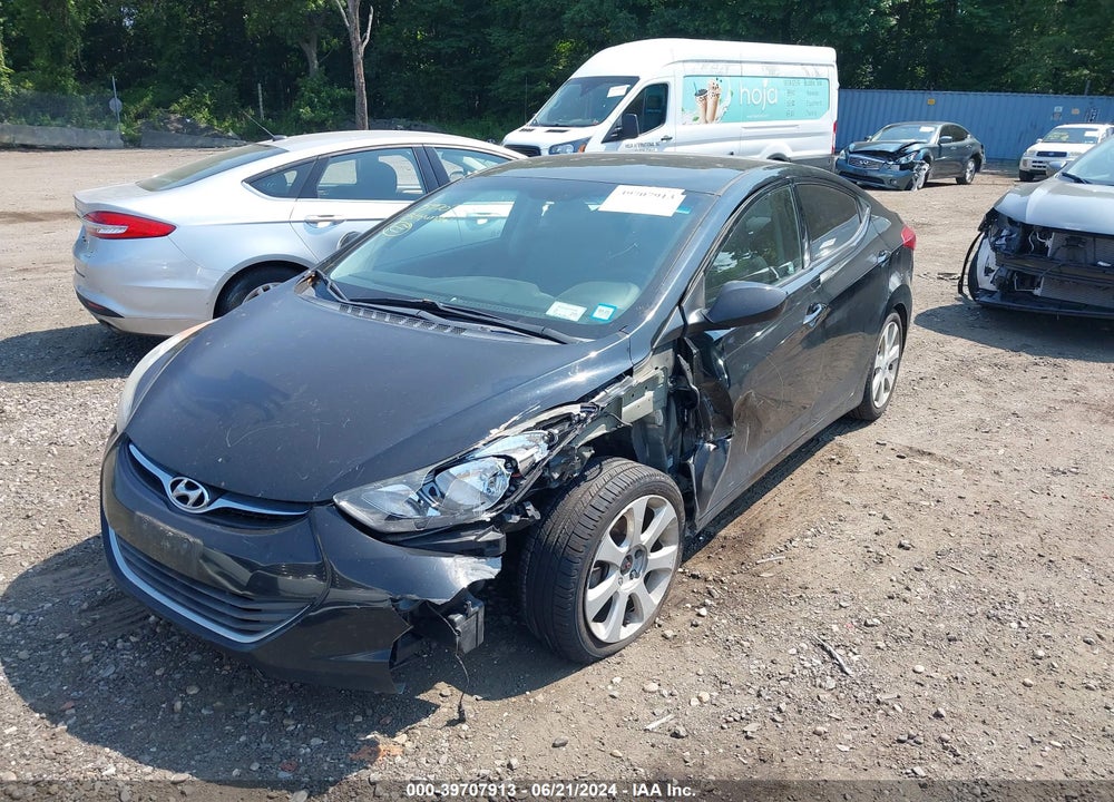 2013 HYUNDAI ELANTRA GLS VIN: 5NPDH4AE4DH451906