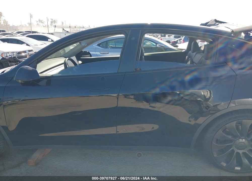 2022 TESLA MODEL Y PERFORMANCE DUAL MOTOR ALL-WHEEL DRIVE VIN: 7SAYGDEF3NF506291