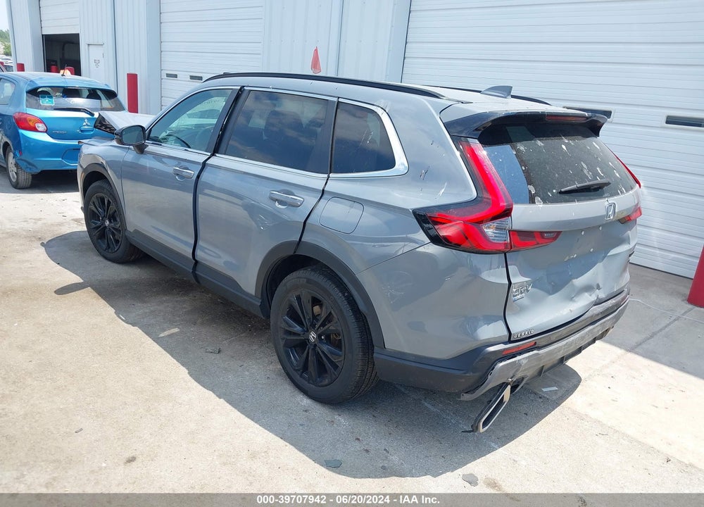 2023 HONDA CR-V HYBRID SPORT TOURING VIN: 7FARS6H95PE006125