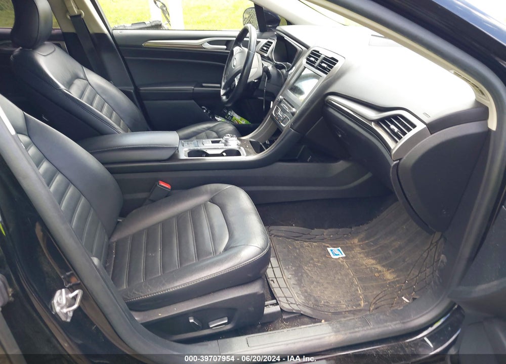 2018 FORD FUSION SE VIN: 3FA6P0HD3JR106625