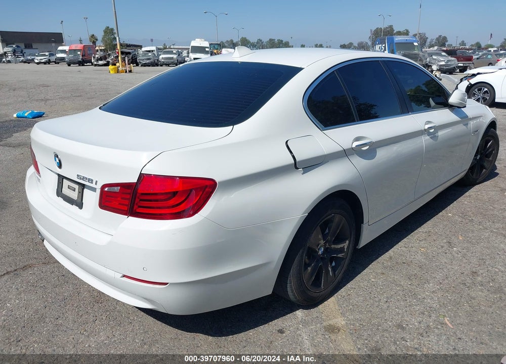 2013 BMW 528I VIN: WBAXG5C56DDY36776