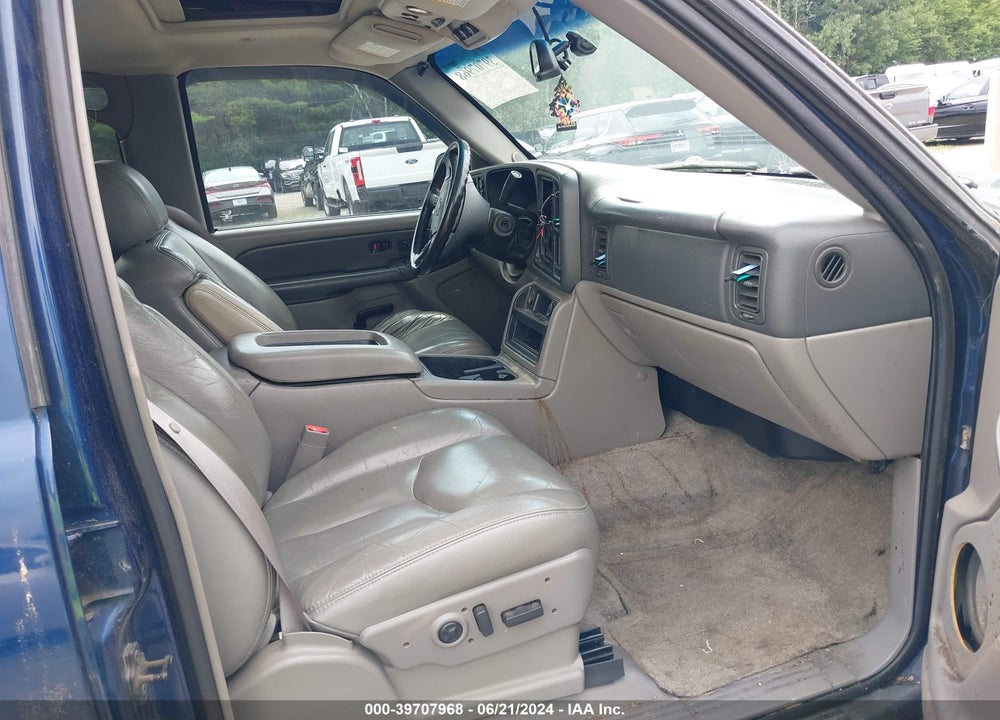 2003 CHEVROLET TAHOE VIN: 1GNEK13T83J223548