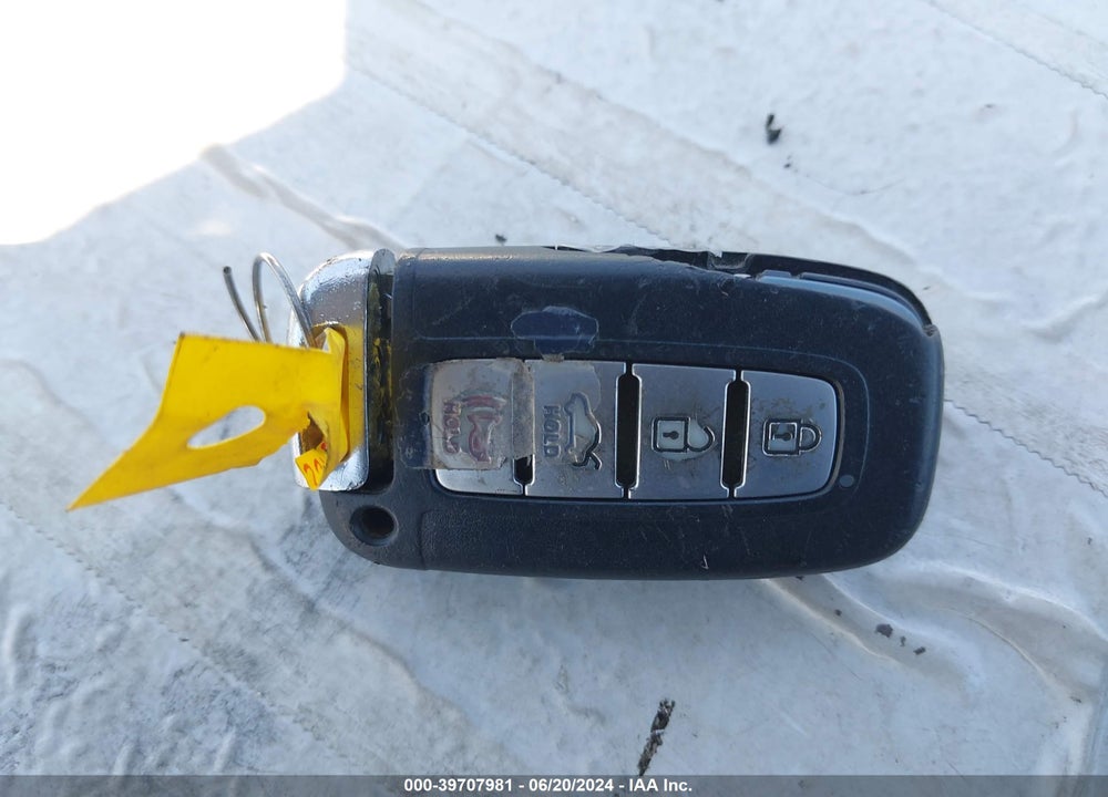 2013 HYUNDAI SONATA LIMITED VIN: 5NPEC4AC6DH552317