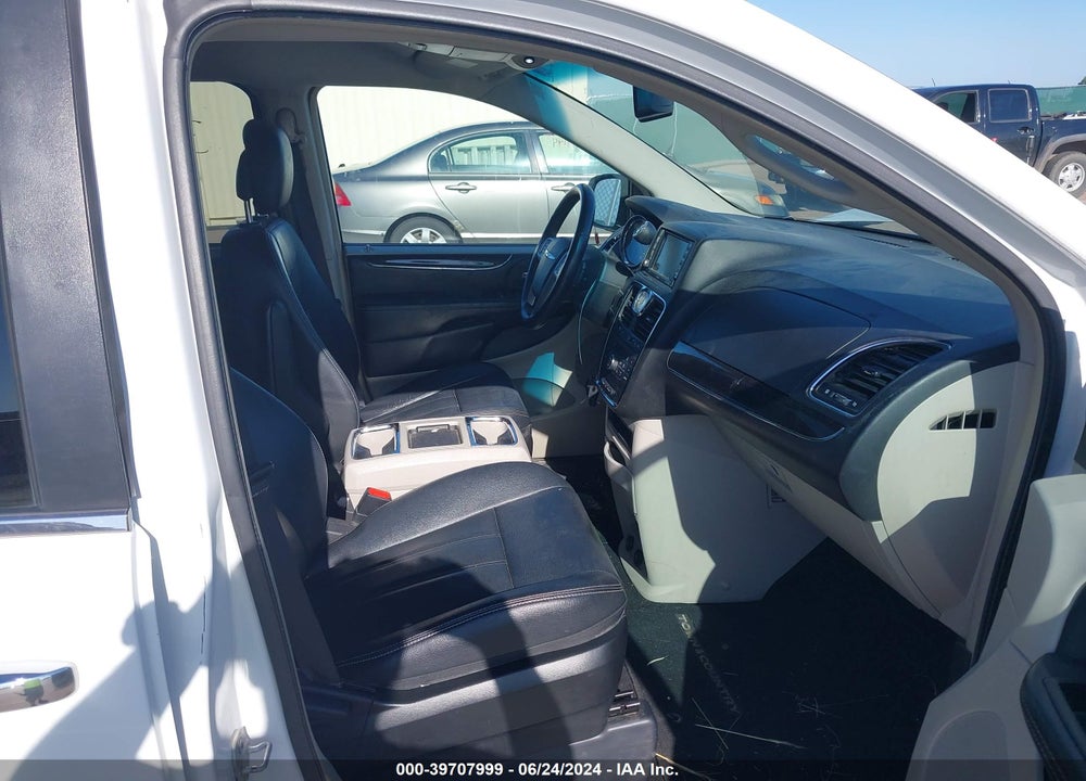 2016 CHRYSLER TOWN & COUNTRY TOURING VIN: 2C4RC1BG0GR158143