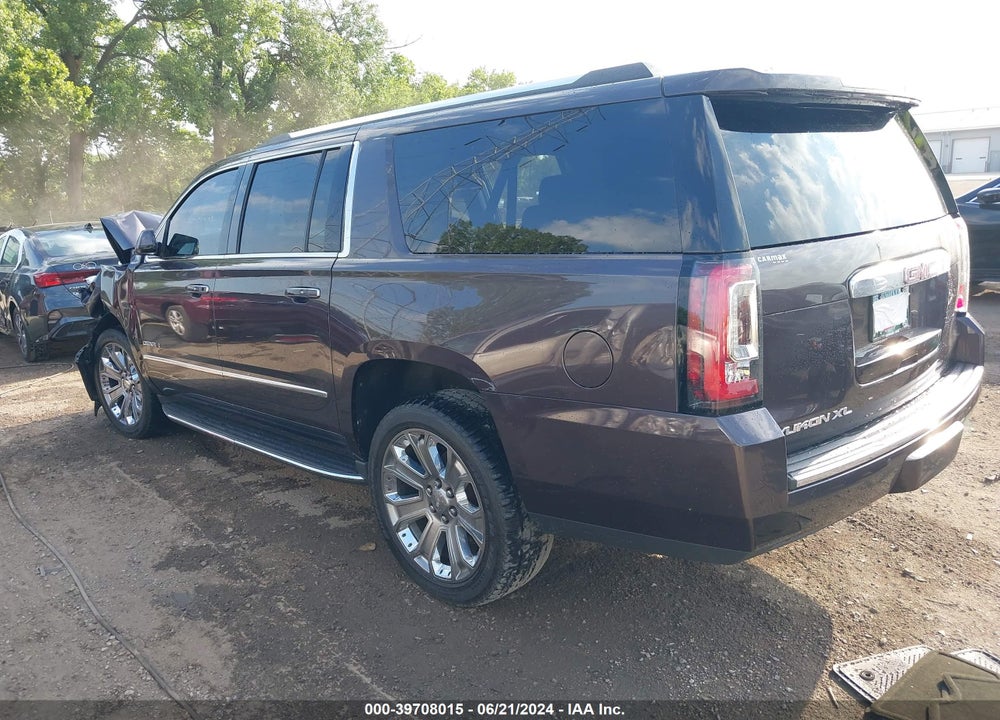 2016 GMC YUKON XL DENALI VIN: 1GKS2HKJ7GR427399