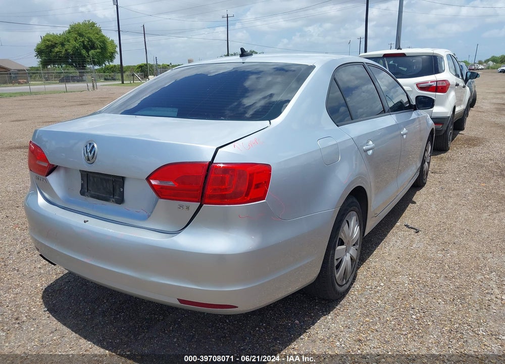 2014 VOLKSWAGEN JETTA 1.8T SE VIN: 3VWD17AJ5EM362793