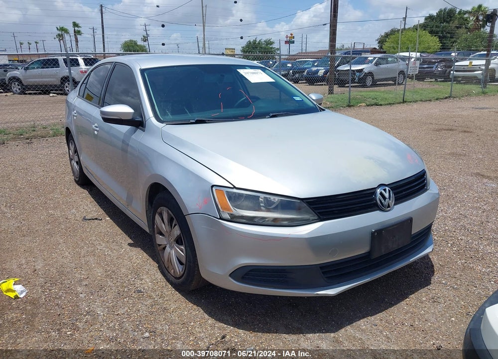 2014 VOLKSWAGEN JETTA 1.8T SE VIN: 3VWD17AJ5EM362793