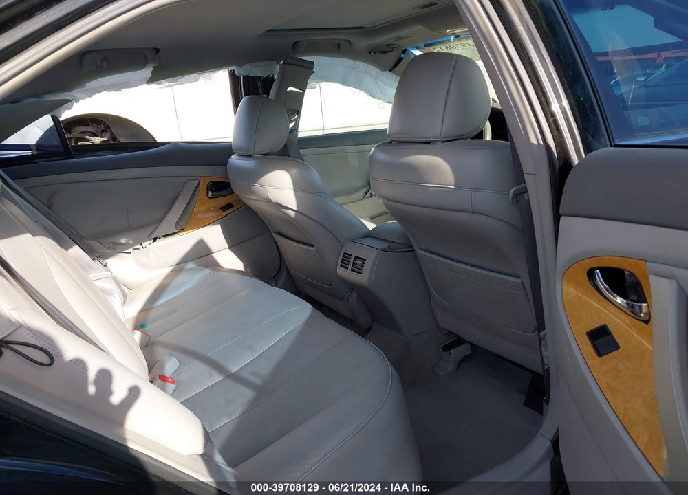 2007 TOYOTA CAMRY XLE VIN: 4T1BE46K67U681399
