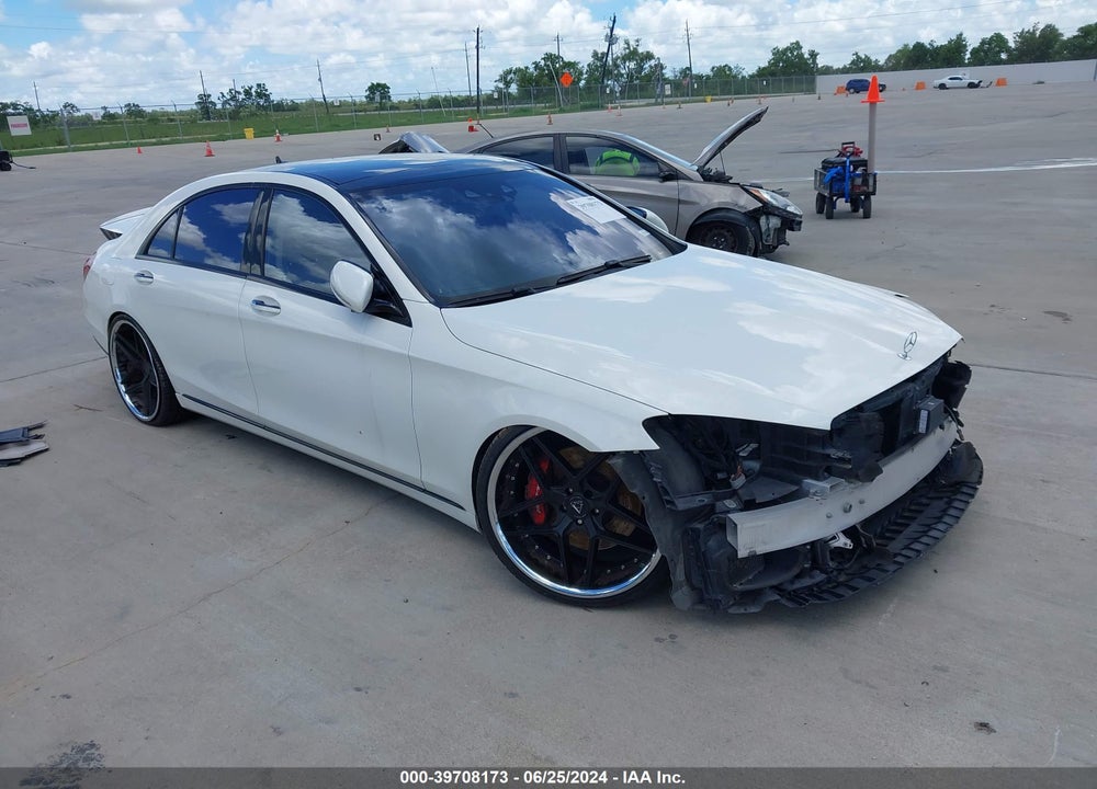 2015 MERCEDES-BENZ S 550 VIN: WDDUG8CB2FA170913