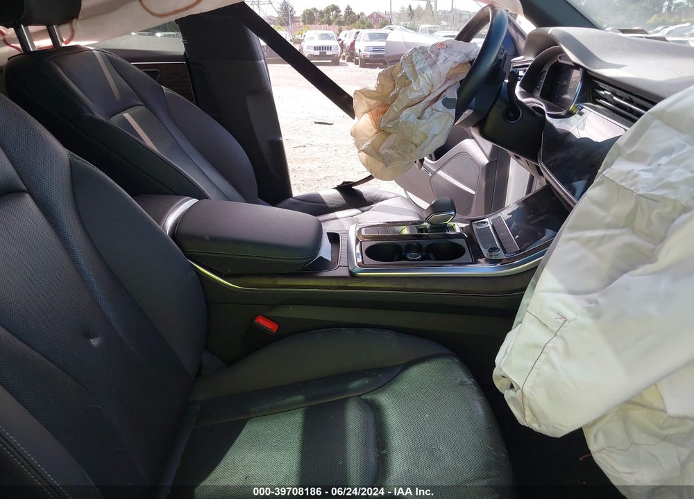 2021 AUDI Q8 PREMIUM PLUS 55 TFSI QUATTRO TIPTRONIC VIN: WA1BVAF1XMD034391