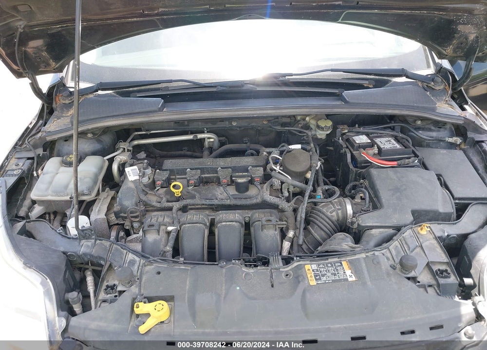 2014 FORD FOCUS SE VIN: 1FADP3K24EL335514