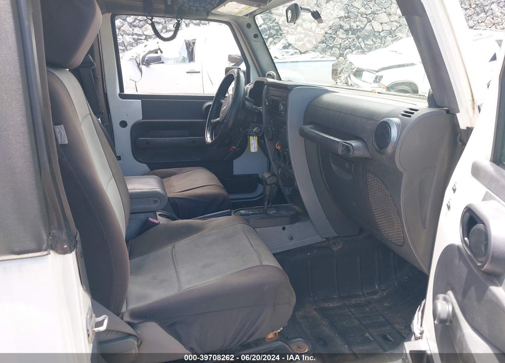 2007 JEEP WRANGLER X VIN: 1J4FA24197L219435