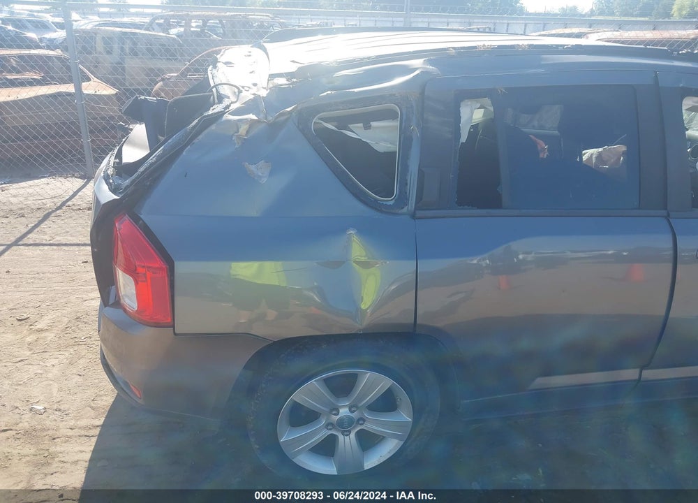 2011 JEEP COMPASS VIN: 1J4NF1FB2BD301801