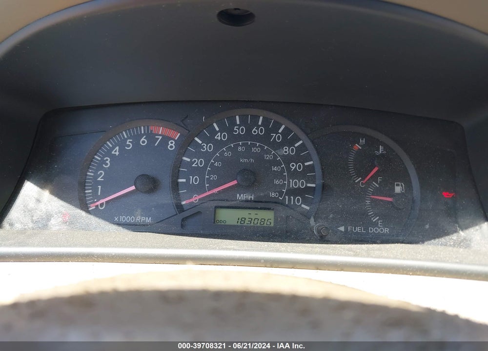 2005 TOYOTA COROLLA CE VIN: 2T1BR32E45C551912