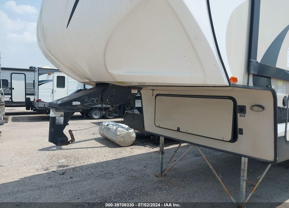 2016 COACHMEN OTHER VIN: 5ZT3CH1B9GA313005