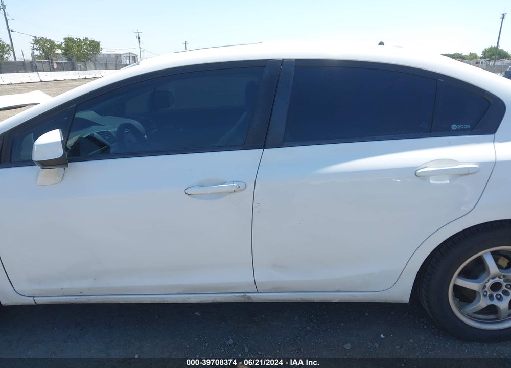 2012 HONDA CIVIC VIN: 2HGFB2F88CH583027