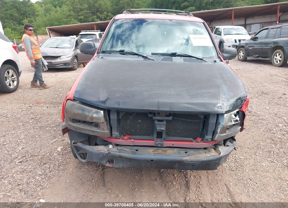 2002 CHEVROLET TRAILBLAZER LS VIN: 1GNDS13S022374864