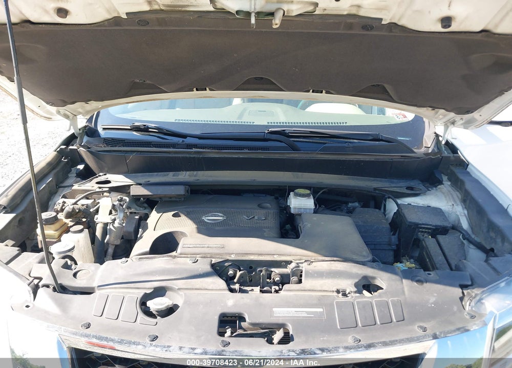 2015 NISSAN PATHFINDER PLATINUM VIN: 5N1AR2MN2FC719717