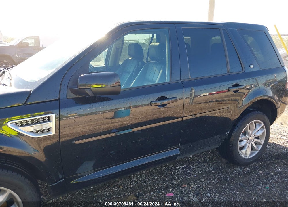 2014 LAND ROVER LR2 VIN: SALFR2BGXEH403524