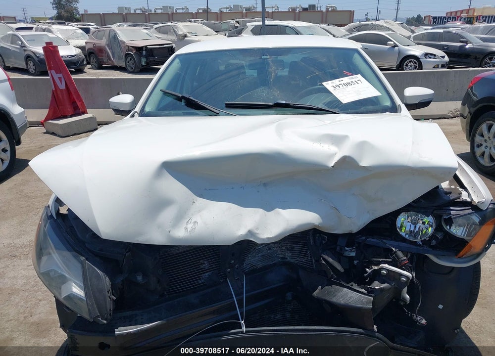 2013 VOLKSWAGEN PASSAT 2.5L S VIN: 1VWAP7A32DC145026