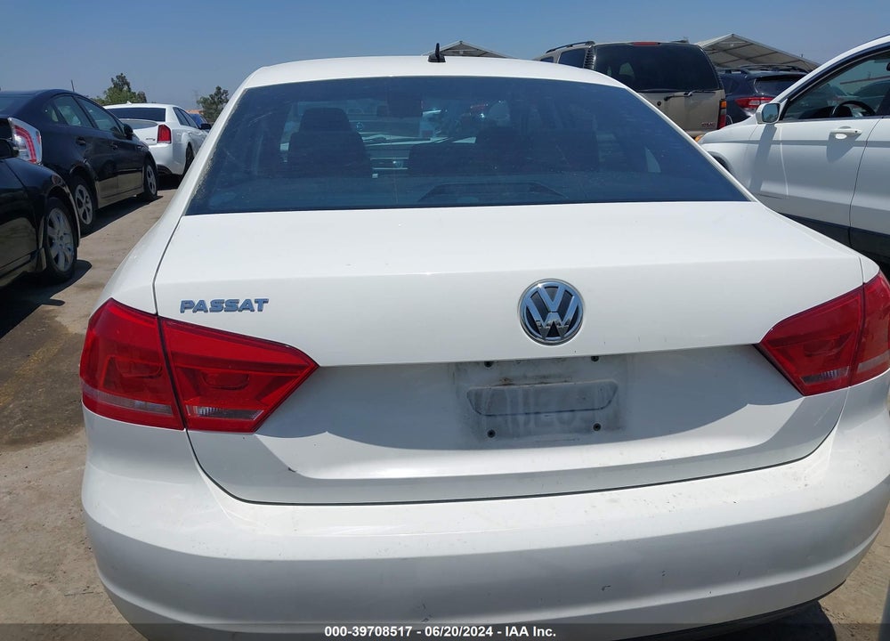 2013 VOLKSWAGEN PASSAT 2.5L S VIN: 1VWAP7A32DC145026