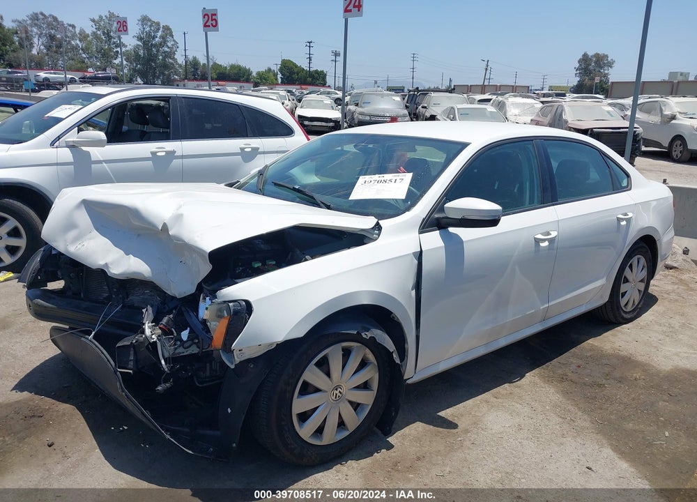 2013 VOLKSWAGEN PASSAT 2.5L S VIN: 1VWAP7A32DC145026