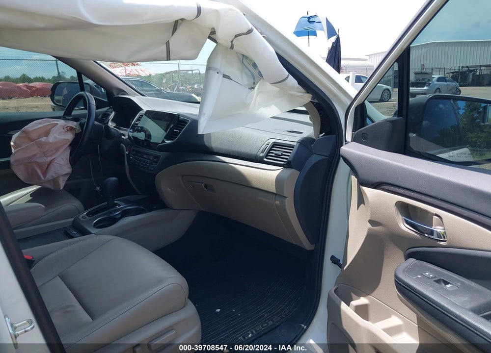 2019 HONDA PILOT EX-L VIN: 5FNYF5H4XKB008701