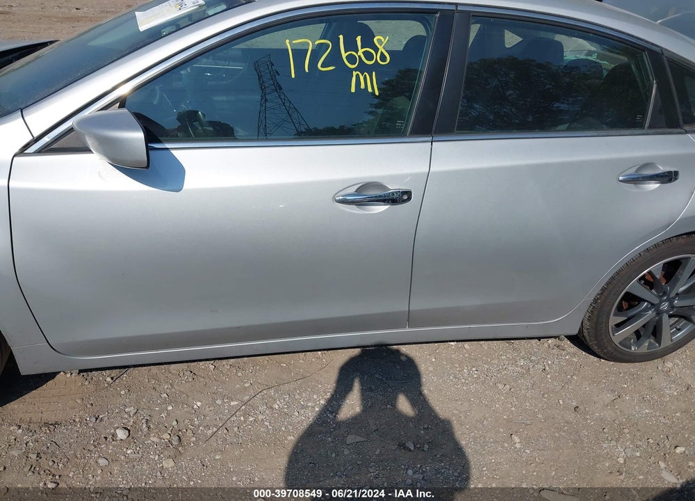 2017 NISSAN ALTIMA 3.5 SR VIN: 1N4BL3AP9HC194122