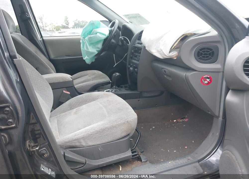 2005 HYUNDAI SANTA FE GLS VIN: KM8SC13D05U934935