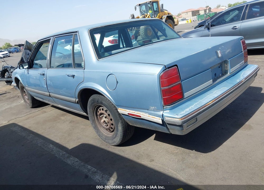 1989 OLDSMOBILE DELTA 88 ROYALE BROUGHAM VIN: 1G3HY54C3KW325092