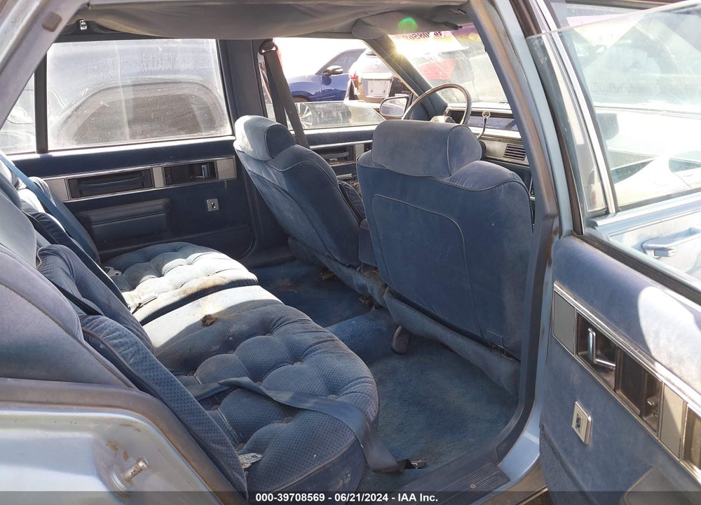 1989 OLDSMOBILE DELTA 88 ROYALE BROUGHAM VIN: 1G3HY54C3KW325092