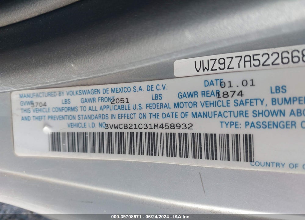 2001 VOLKSWAGEN NEW BEETLE GLS VIN: 3VWCB21C31M458932