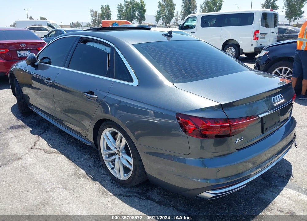 2022 AUDI A4 PREMIUM PLUS 45 TFSI S LINE QUATTRO S TRONIC VIN: WAUEAAF45NA037241