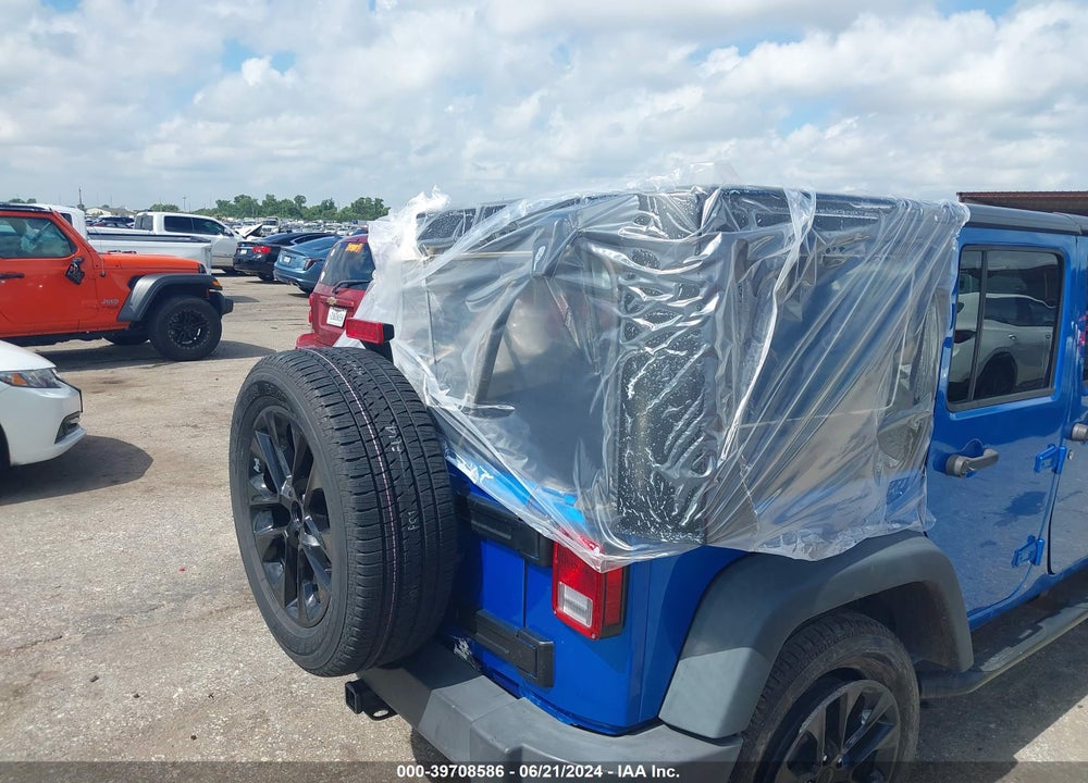 2015 JEEP WRANGLER UNLIMITED SPORT VIN: 1C4BJWDG2FL540165