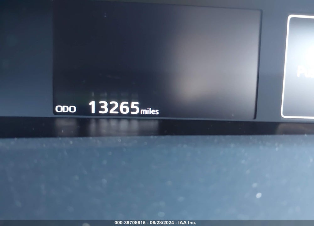 2018 TOYOTA PRIUS FOUR VIN: JTDKARFU2J3061905