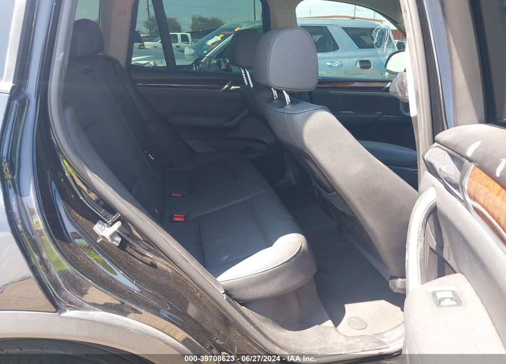 2016 BMW X3 VIN: 5UXWX9C57G0D80158