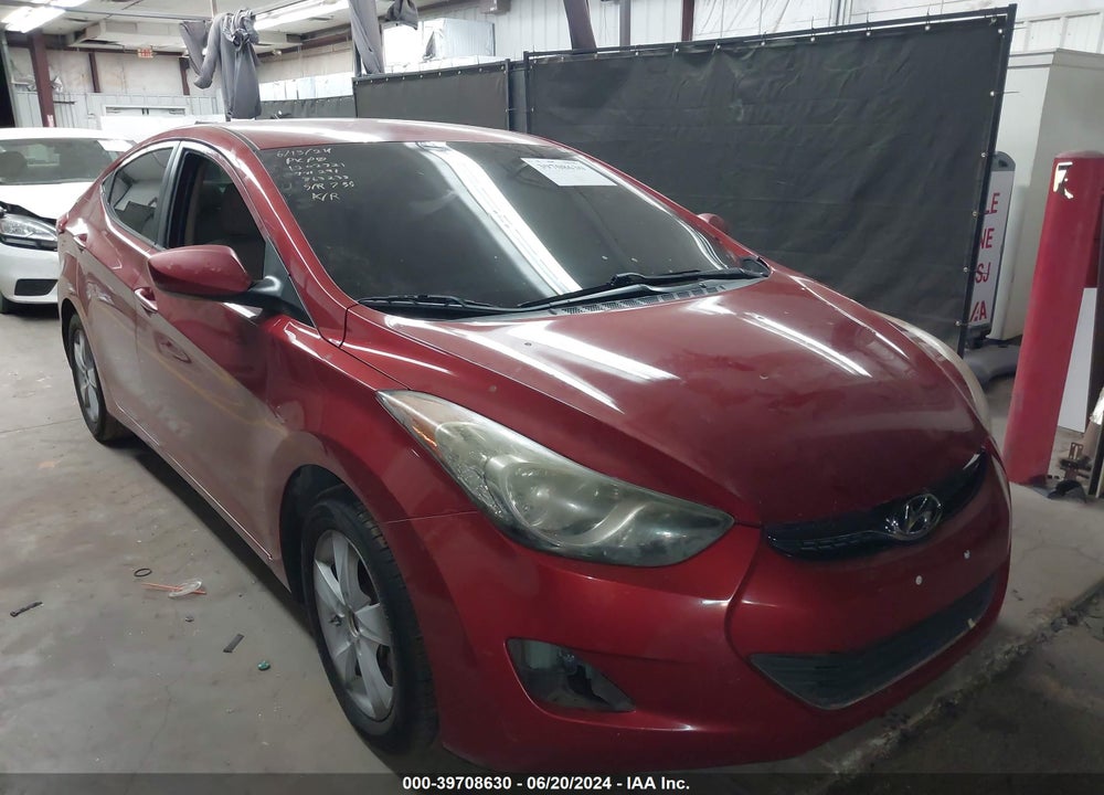2013 HYUNDAI ELANTRA GLS VIN: KMHDH4AE2DU771291