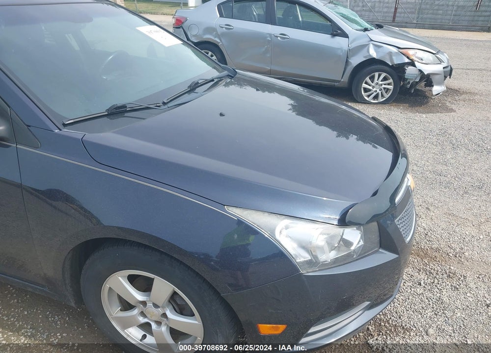 2014 CHEVROLET CRUZE 1LT AUTO VIN: 1G1PC5SB5E7462515