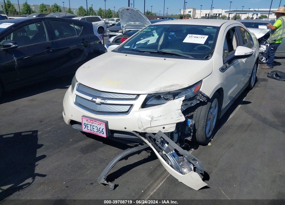 2013 CHEVROLET VOLT VIN: 1G1RH6E45DU114226
