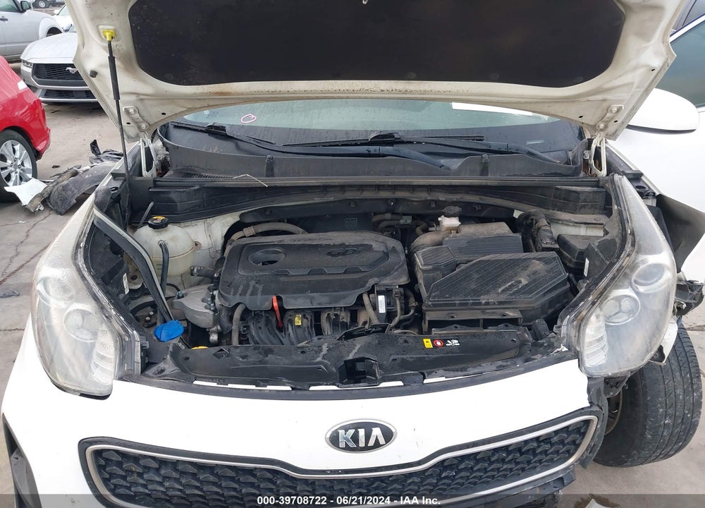 2018 KIA SPORTAGE LX VIN: KNDPM3AC8J7485347