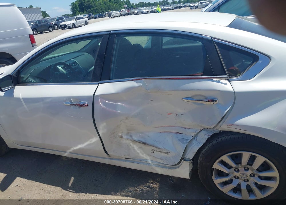 2015 NISSAN ALTIMA 2.5/2.5 S/2.5 SL/2.5 SV VIN: 1N4AL3AP6FN375434