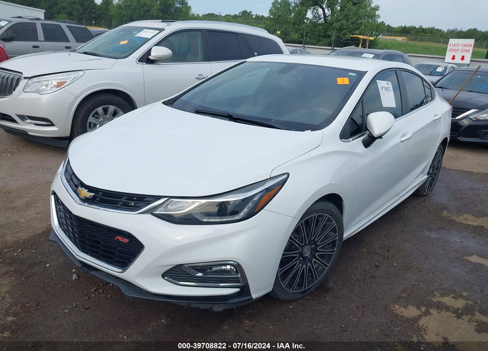 2018 CHEVROLET CRUZE LT AUTO VIN: 1G1BE5SM4J7167048