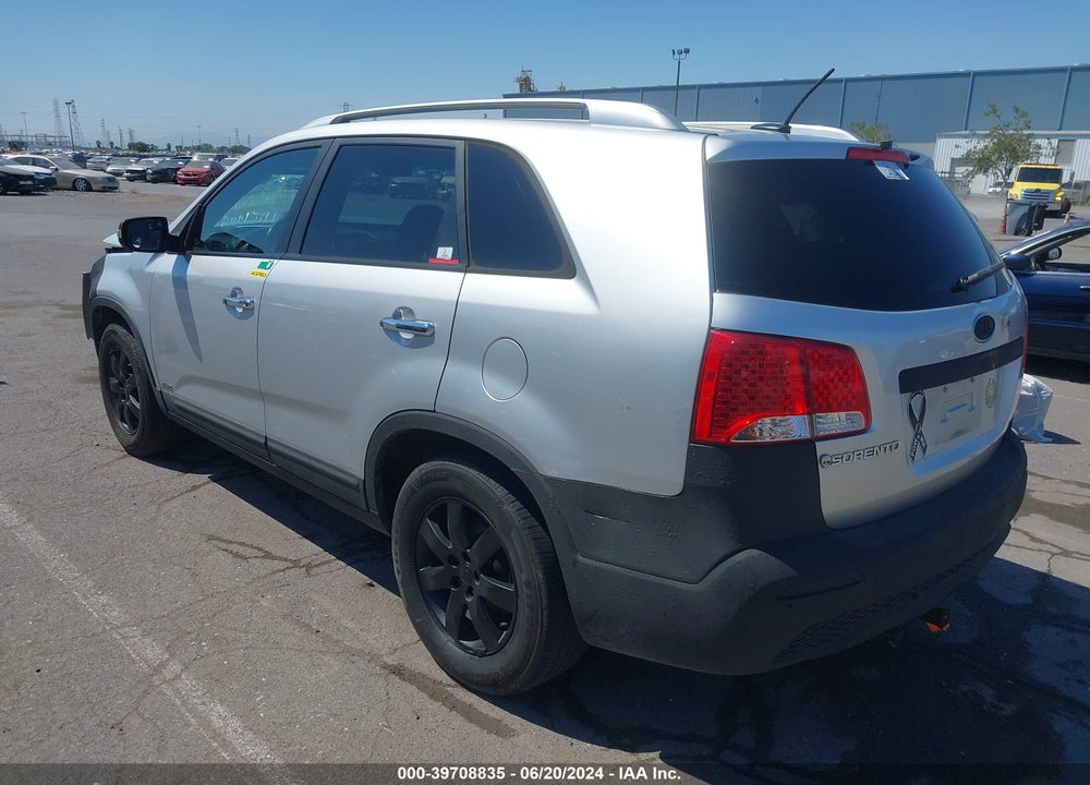 2012 KIA SORENTO LX V6 VIN: 5XYKTDA21CG281490