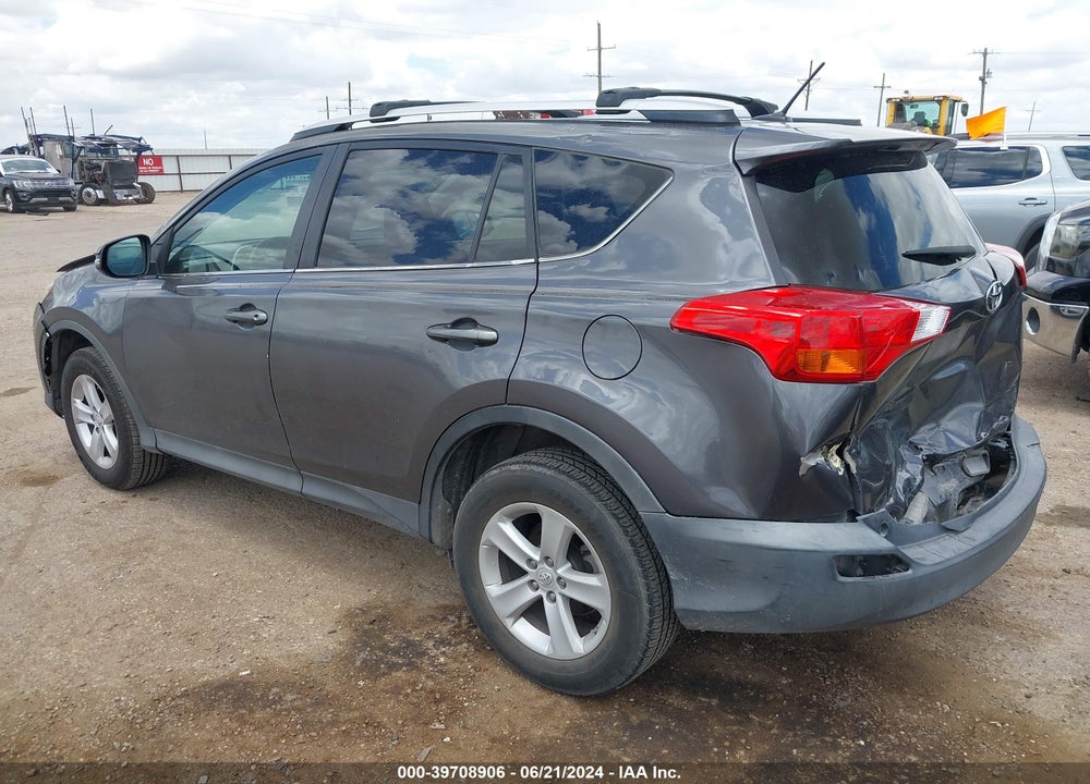 2014 TOYOTA RAV4 XLE VIN: 2T3WFREV8EW115305