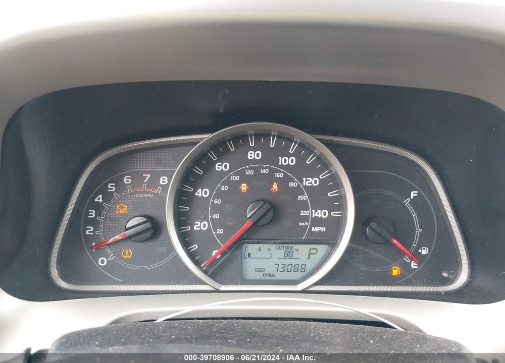 2014 TOYOTA RAV4 XLE VIN: 2T3WFREV8EW115305