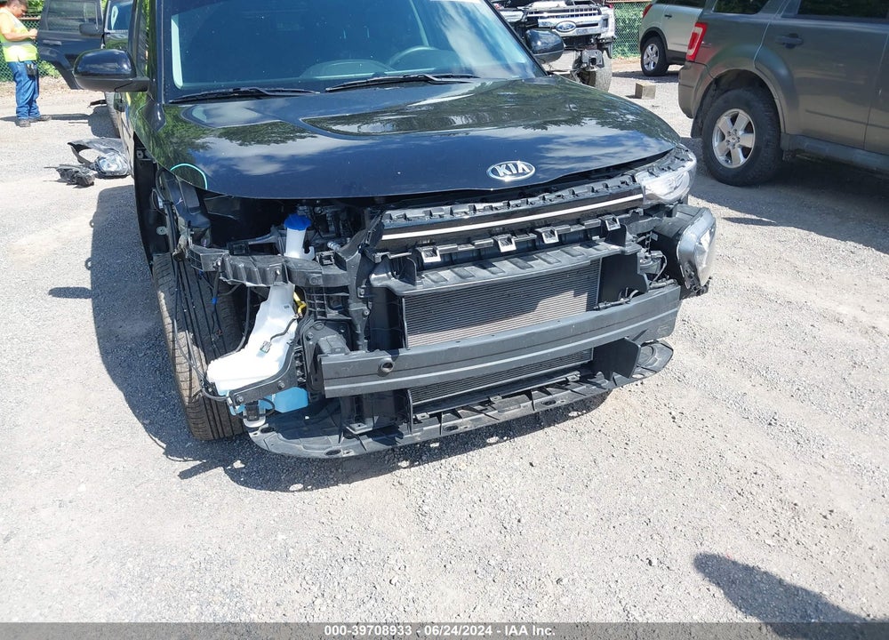 2021 KIA SOUL !/+/S VIN: KNDJ23AUXM7797873