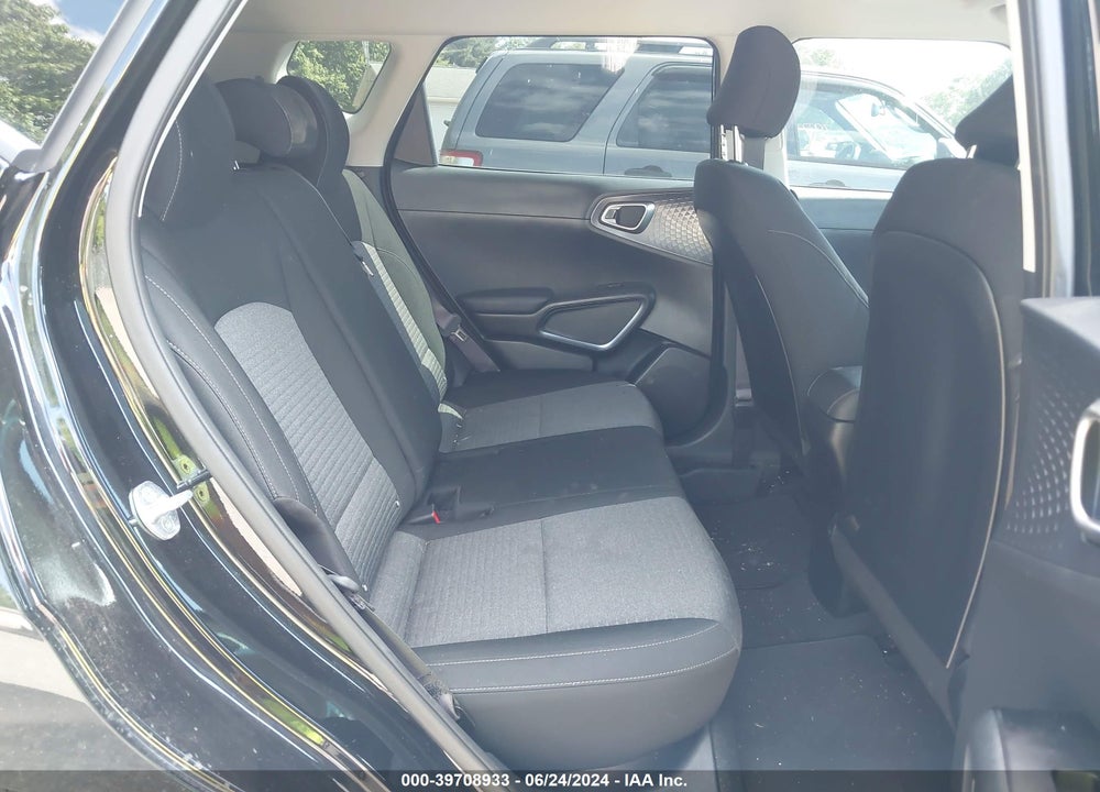 2021 KIA SOUL !/+/S VIN: KNDJ23AUXM7797873